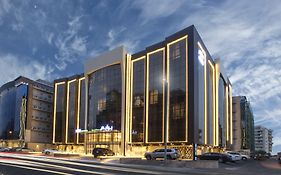 فندق برايم الحمراء